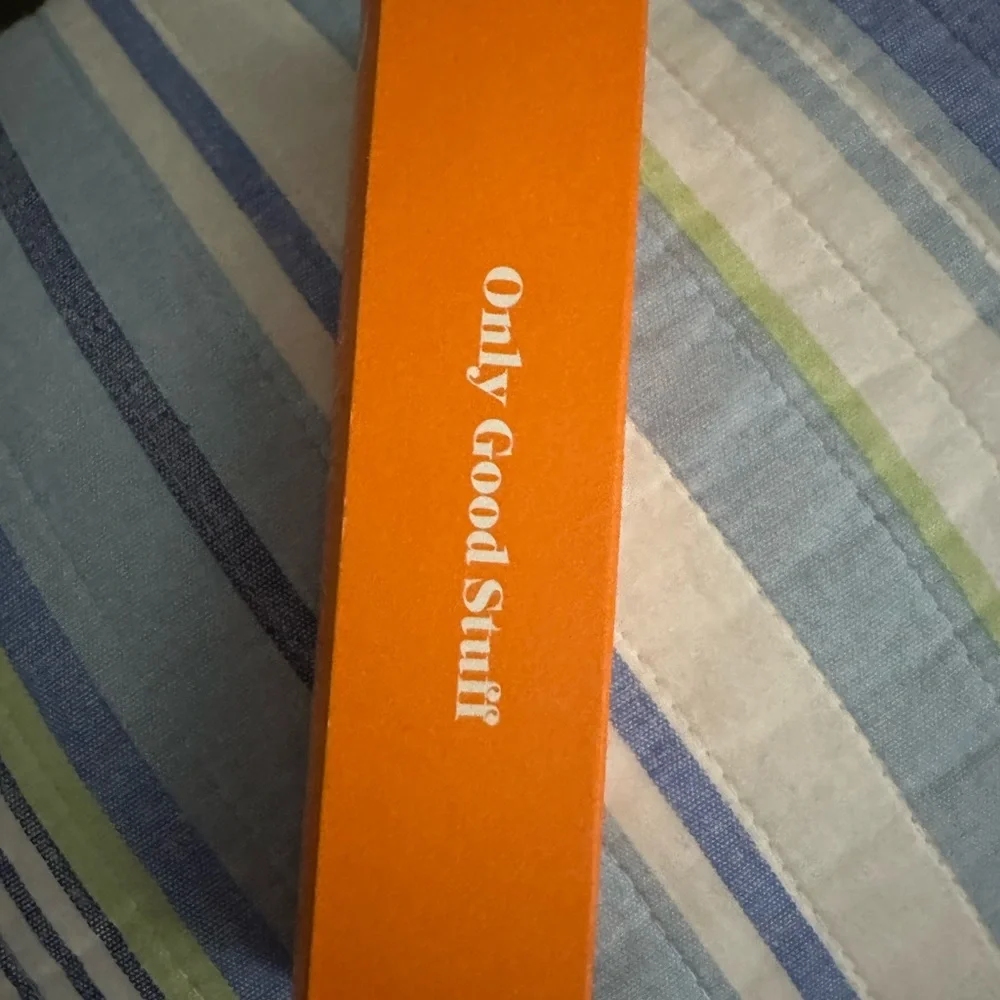 NEW IN BOX RiseWell Wild Mint 4.0 oz Vegan Mineral Toothpaste restores enamel!! - Picture 3 of 4